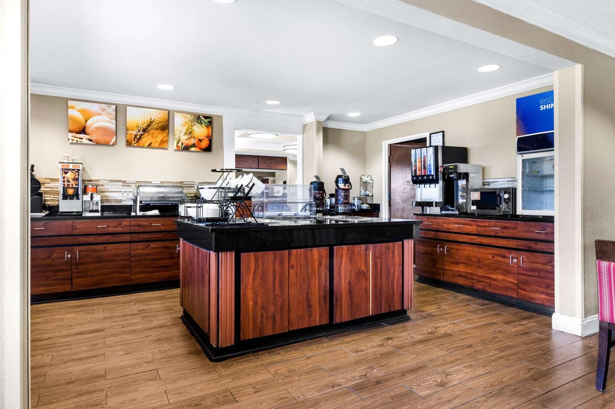 Inn Comfort East Evansville